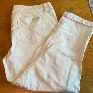 3/$20 ✨ Calvin Klein Jean Capris